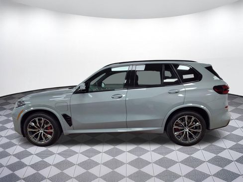 New 2026 BMW X5 xDrive50e w/ M Sport Package image 2