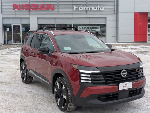 New 2026 Nissan Kicks SR w/ Cold Weather Package image 1