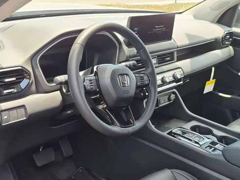 New 2026 Honda Pilot EX-L image 2