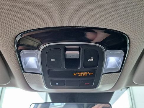 Used 2022 Hyundai Tucson SEL w/ Convenience + Premium Package AWD/4WD image 18