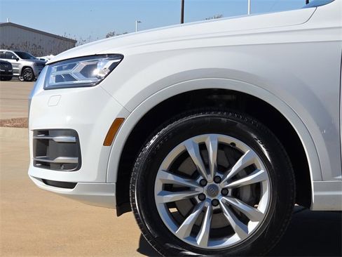 Used 2019 Audi Q7 2.0T Premium w/ Convenience Package image 5