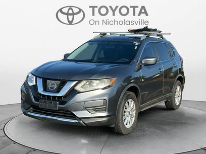 Used 2017 Nissan Rogue SV