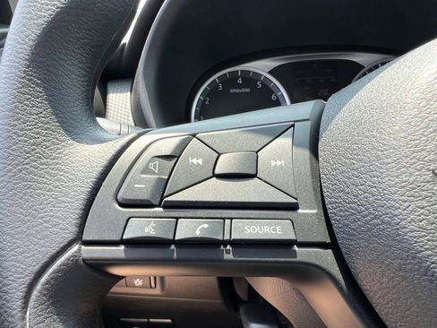 New 2024 Nissan Kicks S image 15