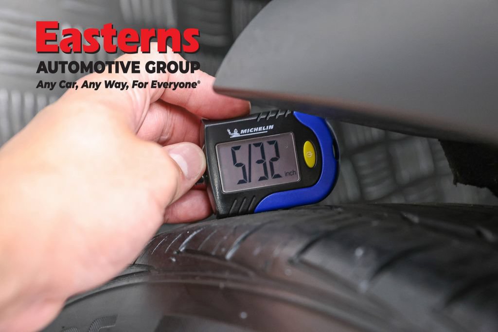 Used 2023 Nissan Murano SL AWD/4WD image 30