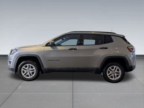 Used 2018 Jeep Compass Sport w/ Tech Group image 3