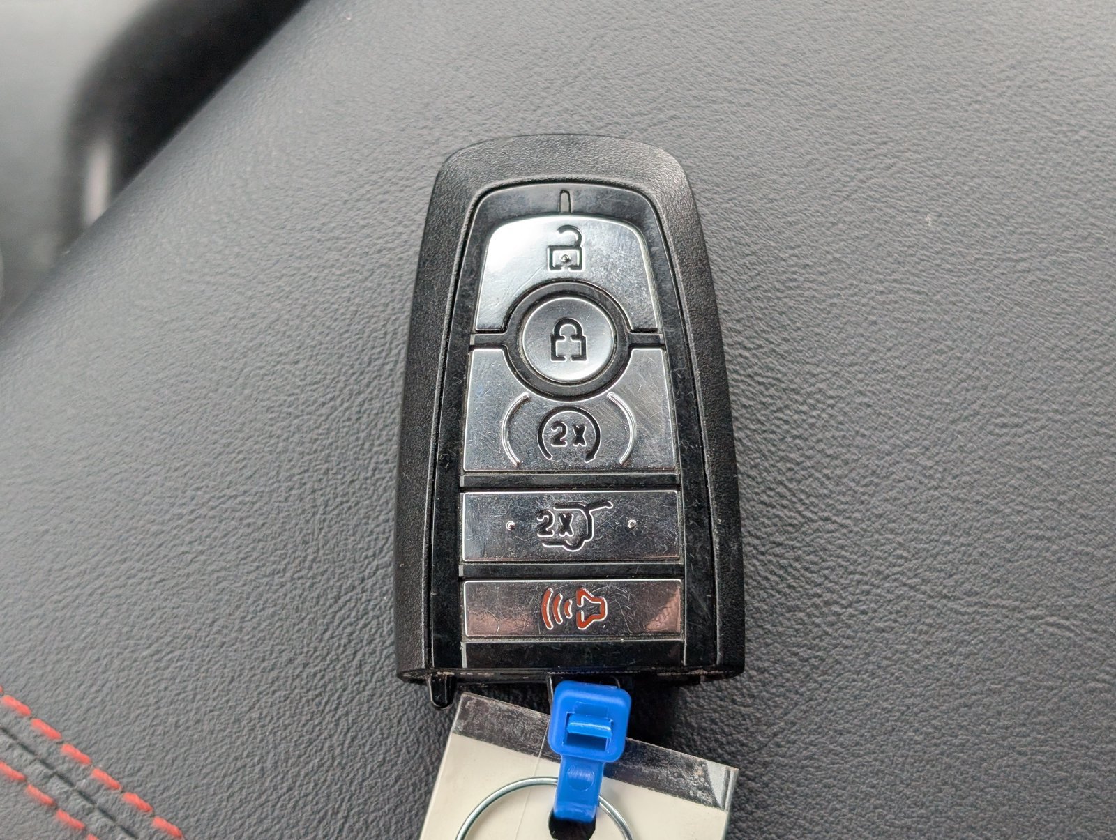 Used 2026 Ford Explorer ST-Line AWD/4WD image 33