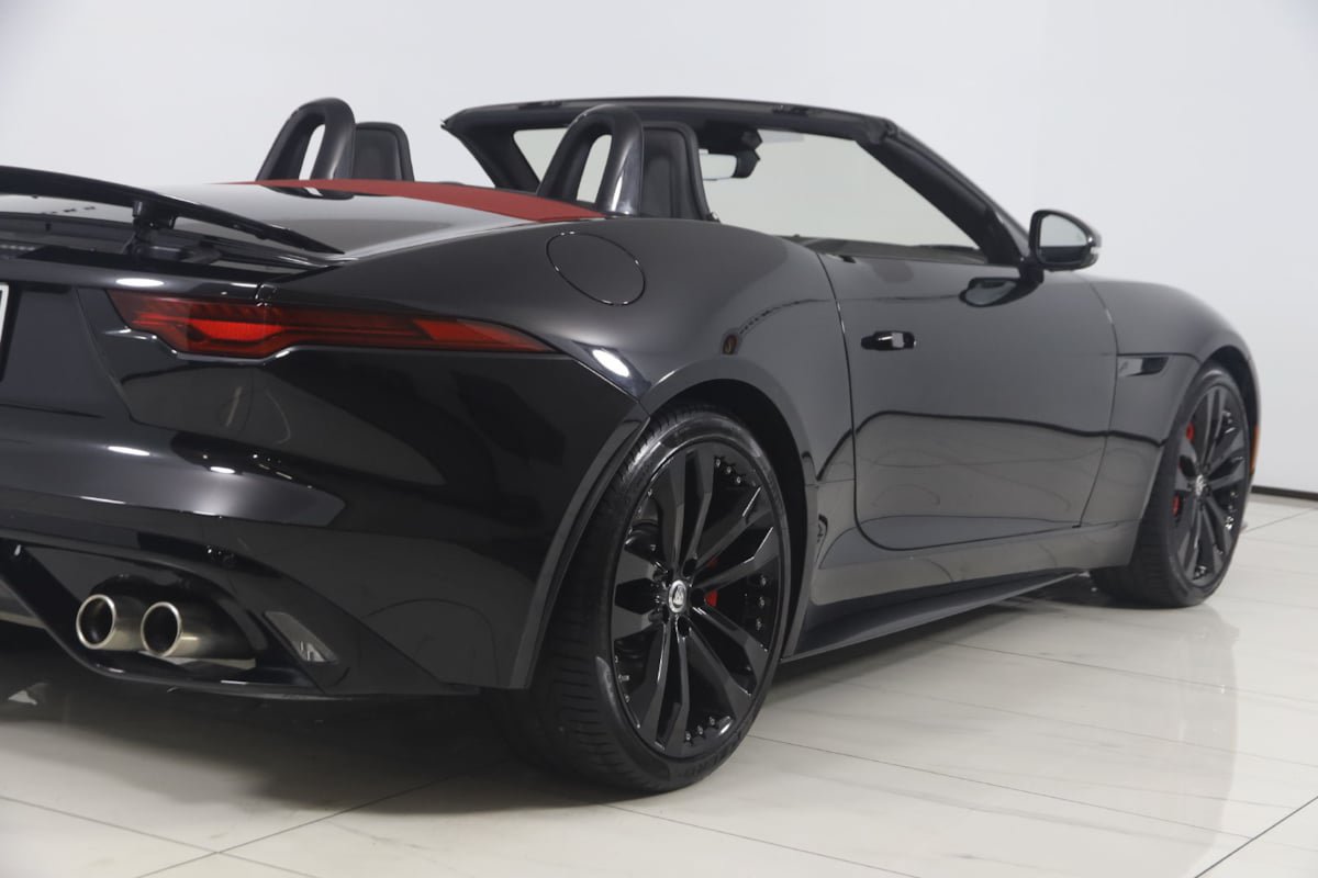 Used 2024 Jaguar F-TYPE R-Dynamic RWD image 56