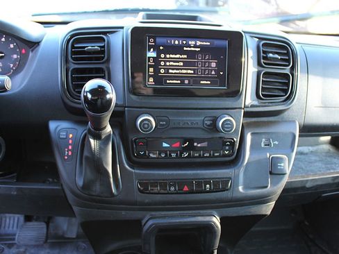 Used 2025 RAM ProMaster 2500 w/ Convenience Group image 3