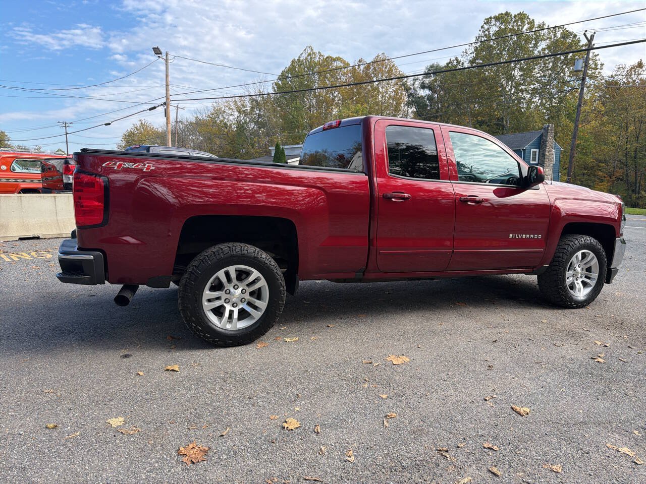 Used 2017 Chevrolet Silverado 1500 LT w/ All Star Edition AWD/4WD image 11