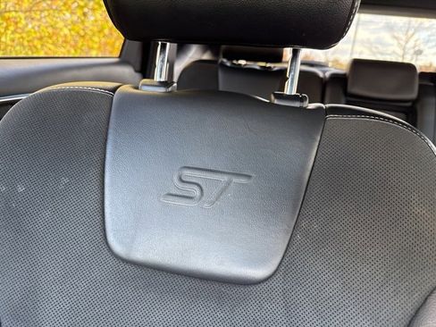 Used 2019 Ford Edge ST w/ Equipment Group 401A image 35