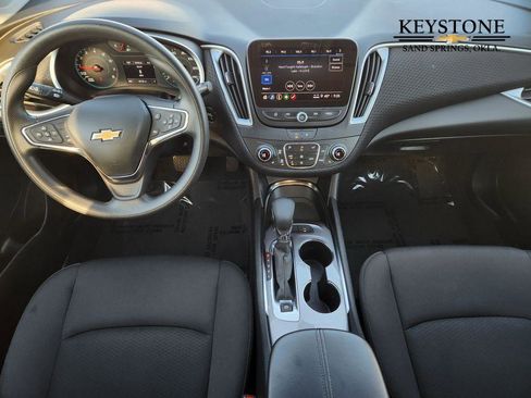 Used 2024 Chevrolet Malibu LT image 26