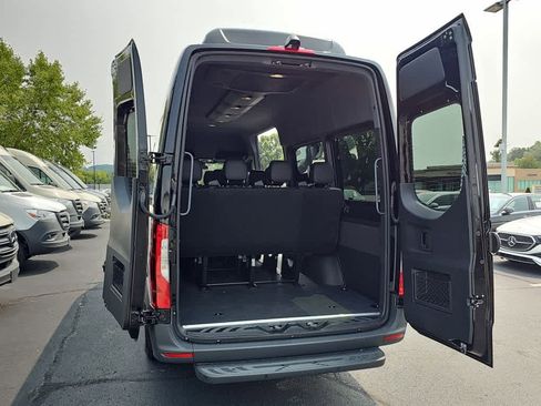 New 2025 Mercedes-Benz Sprinter 2500 image 5