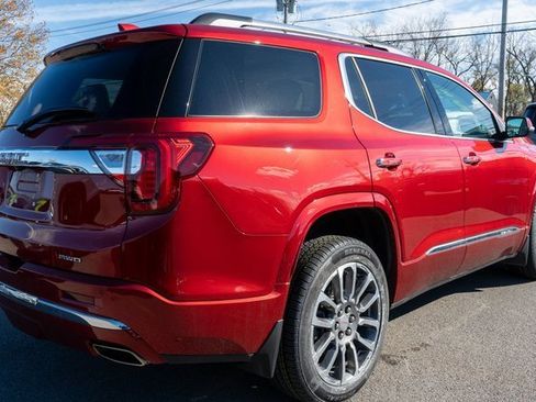 Used 2022 GMC Acadia Denali w/ Trailering Package image 6