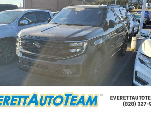 Used 2025 Ford Expedition Platinum w/ Stealth Performance Package image 1