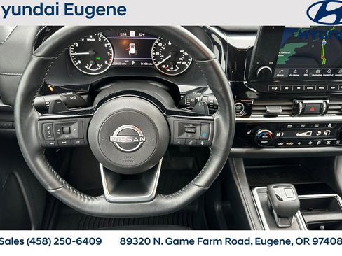 Used 2023 Nissan Pathfinder SL w/ SL Premium Package image 21