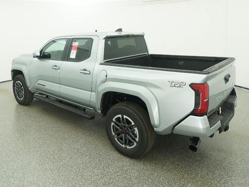 New 2025 Toyota Tacoma TRD Sport image 5