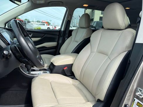 Used 2019 Subaru Ascent Limited AWD/4WD image 33