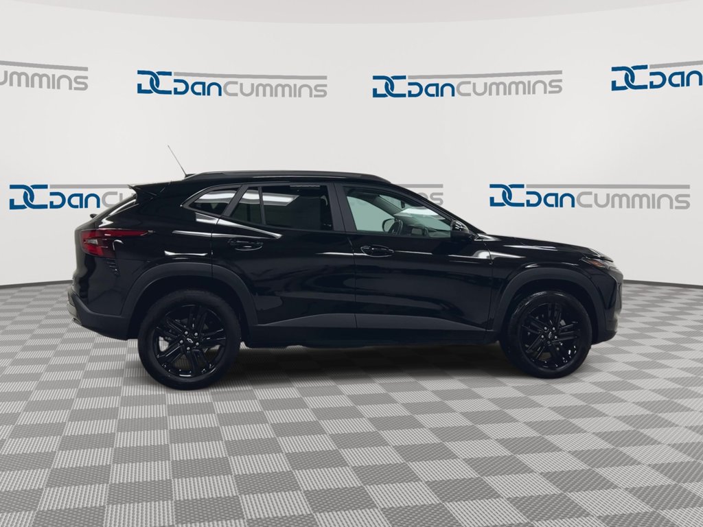 Used 2025 Chevrolet Trax ACTIV w/ Driver Confidence Package FWD image 9