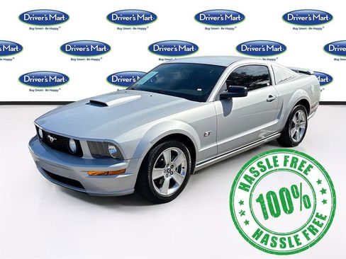 Used 2007 Ford Mustang GT image 3
