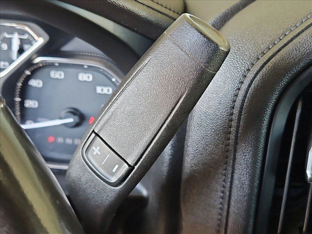 Used 2020 GMC Sierra 1500 SLT RWD image 12