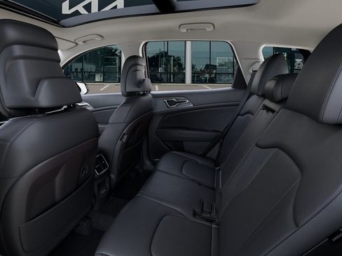 New 2026 Kia Sportage EX image 19