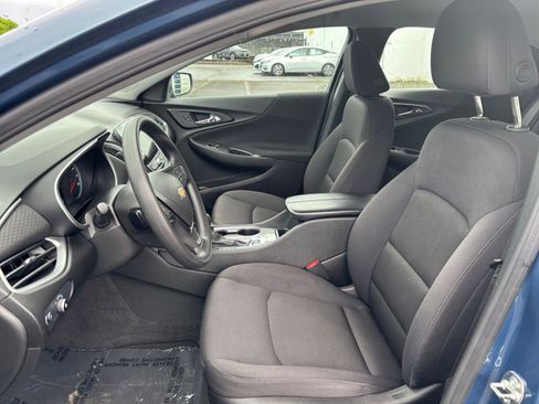 Used 2024 Chevrolet Malibu LT FWD image 37