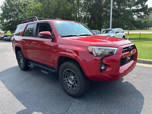 Used 2020 Toyota 4Runner SR5 Premium AWD/4WD image 7