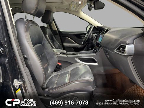 Used 2020 Jaguar F-PACE Prestige image 23