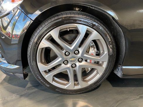 Used 2015 Chevrolet SS RWD image 12