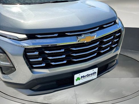 Used 2025 Chevrolet Equinox LT AWD/4WD image 35