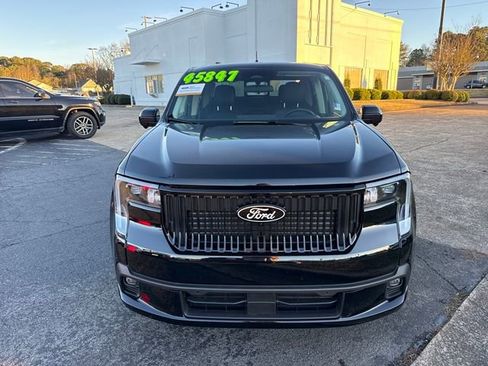 Used 2025 Ford Maverick Lobo image 10