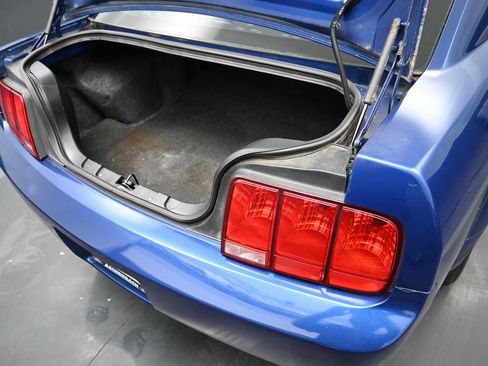 Used 2007 Ford Mustang Coupe RWD image 31