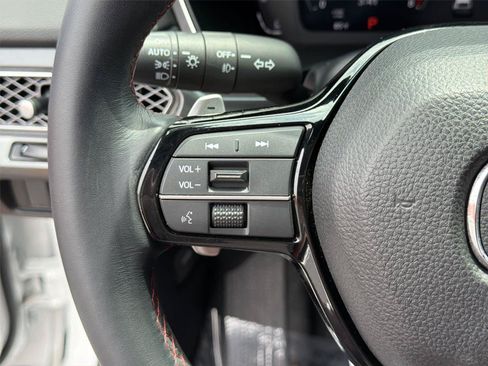 Certified 2025 Acura Integra A-Spec FWD image 24