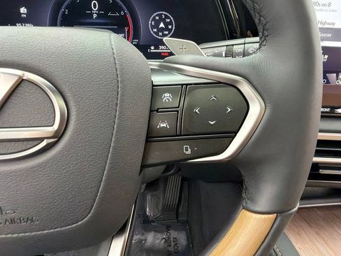 Used 2026 Lexus RX 350 Premium Plus w/ Convenience Package AWD/4WD image 14
