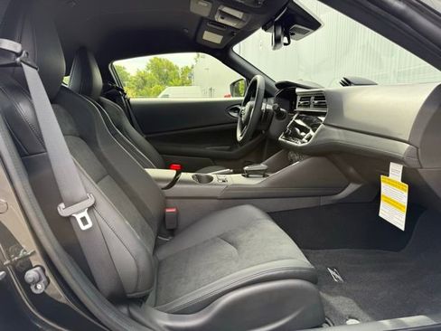 New 2025 Nissan Z Performance w/ Floor Mat Package image 25
