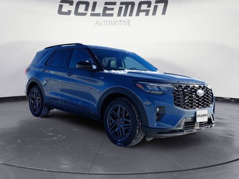 New 2026 Ford Explorer ST-Line w/ ST-Line Street Pack image 7
