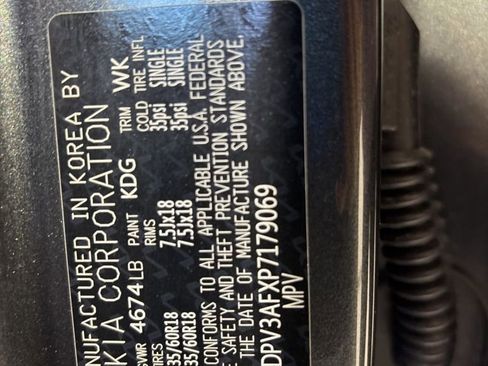 Used 2023 Kia Sportage EX image 10