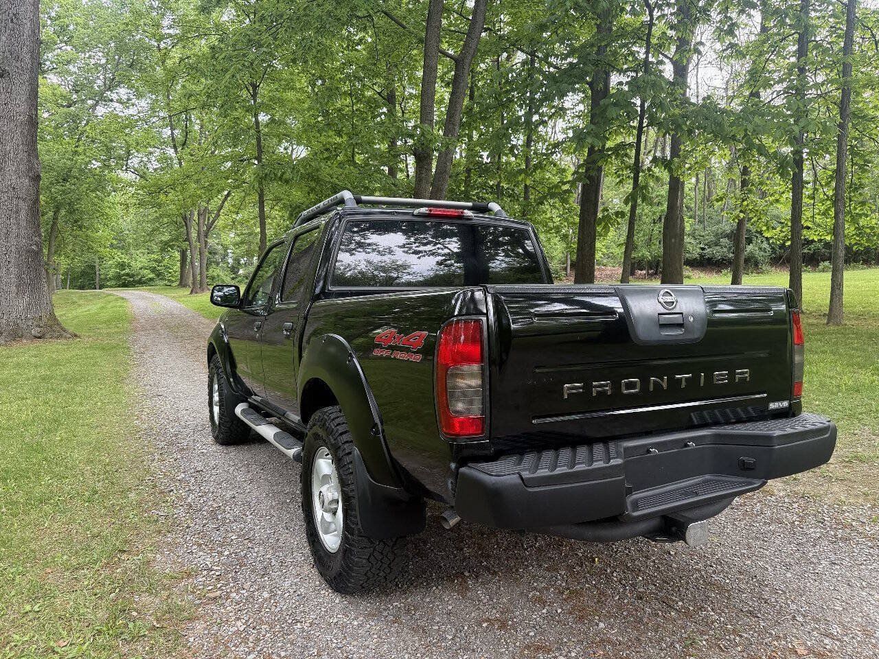 Used 2002 Nissan Frontier SE AWD/4WD image 16