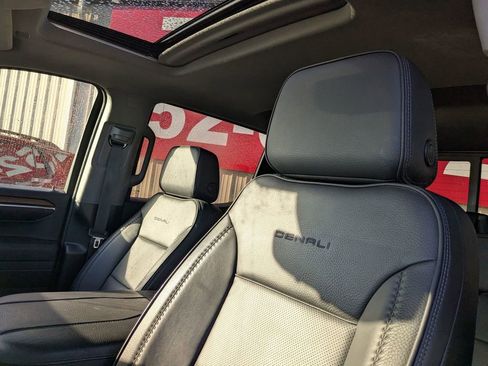 Used 2024 GMC Sierra 1500 Denali image 12