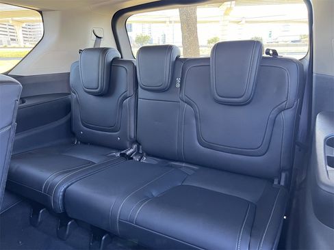 New 2026 Nissan Armada SV image 15