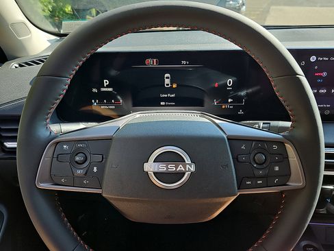 New 2026 Nissan Sentra SR FWD image 16