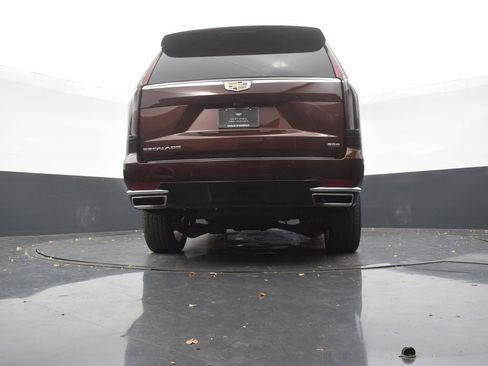 Certified 2023 Cadillac Escalade Premium Luxury w/ LPO, Floor Liner Package image 57