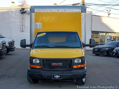 Used 2016 GMC Savana 3500 Extended image 4
