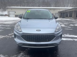 Used 2022 Ford Escape SE w/ Cold Weather Package video 2