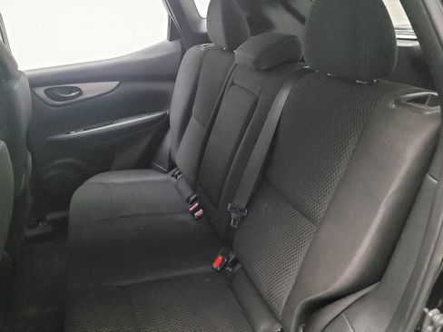 Used 2018 Nissan Rogue Sport S w/ S Appearance Package image 18