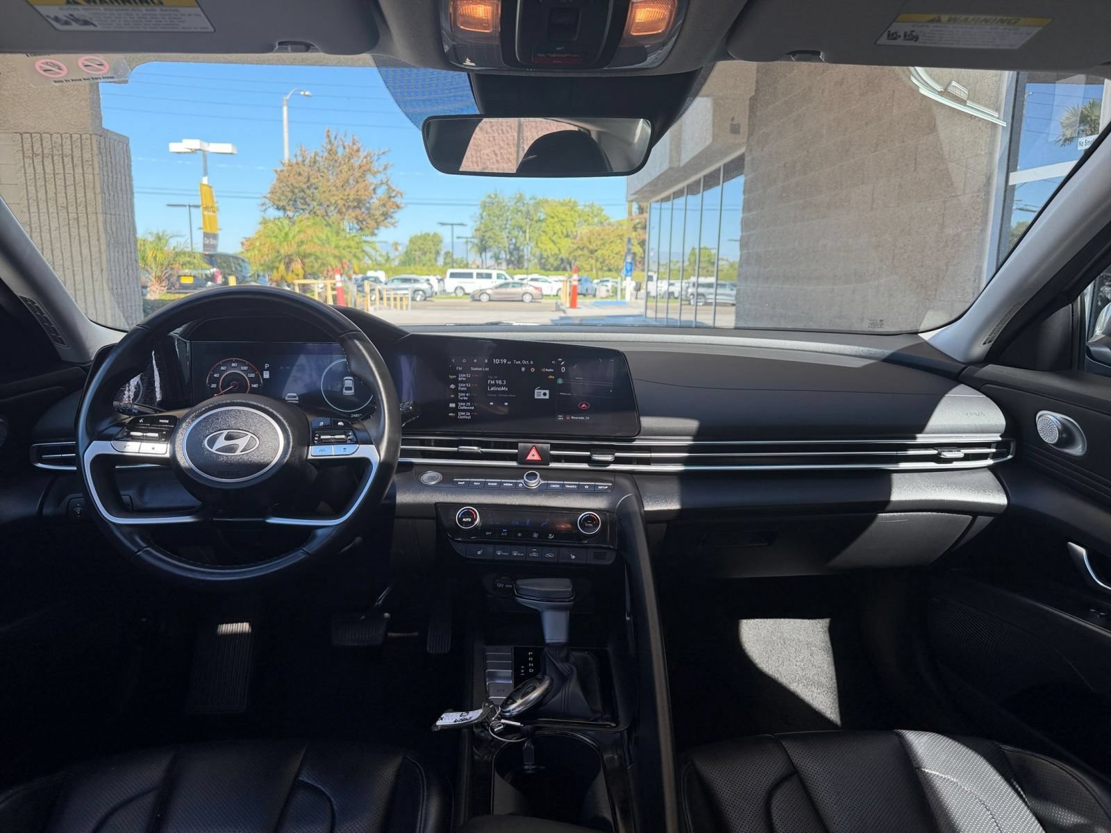 Used 2025 Hyundai Elantra Limited FWD image 34
