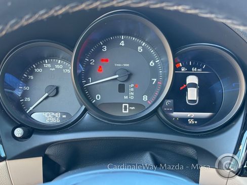 Used 2022 Porsche Macan image 30