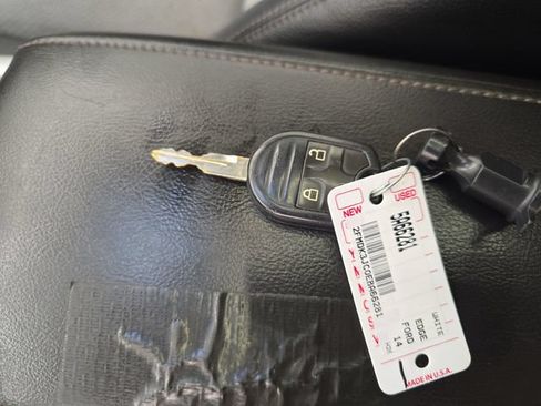 Used 2014 Ford Edge SEL w/ Canadian Touring Package FWD image 22