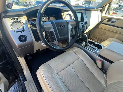 Used 2017 Ford Expedition EL Limited w/ Equipment Group 301A AWD/4WD image 22