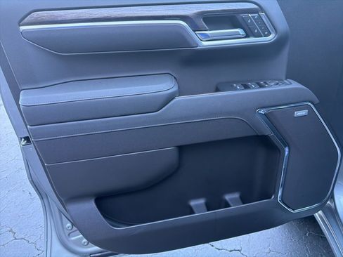 New 2026 Chevrolet Silverado 1500 LTZ w/ LTZ Premium Package image 7